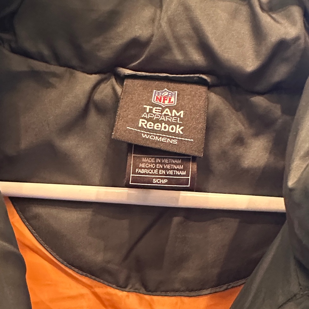 Reebok Green Bay Packers Winter Jacket! - Picture 2 of 6